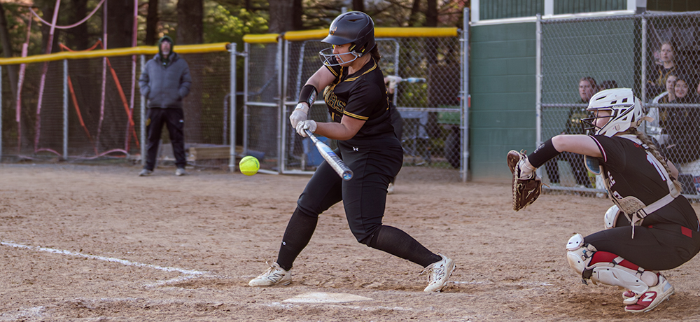 Cougars Sweep Cardinals to Climb Over .500 in Region 20 Play